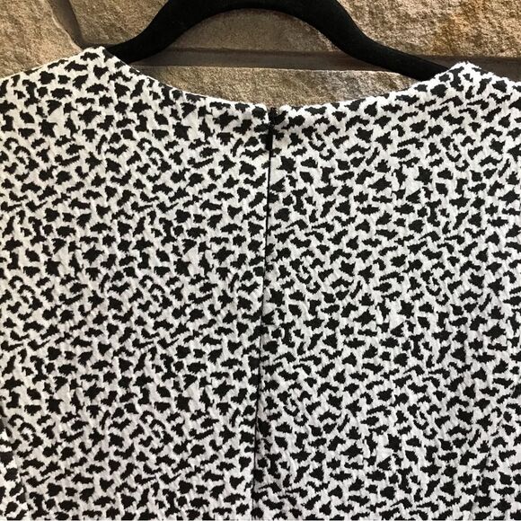 Anthropologie Hutch Textured Fit &  Flare Dress White Black Print Large - Picture 11 of 13